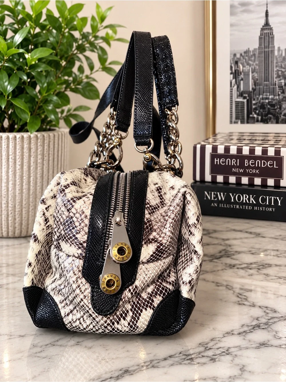 henri bendel striking henri